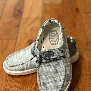 Hey Dude Textured Gray Loafers